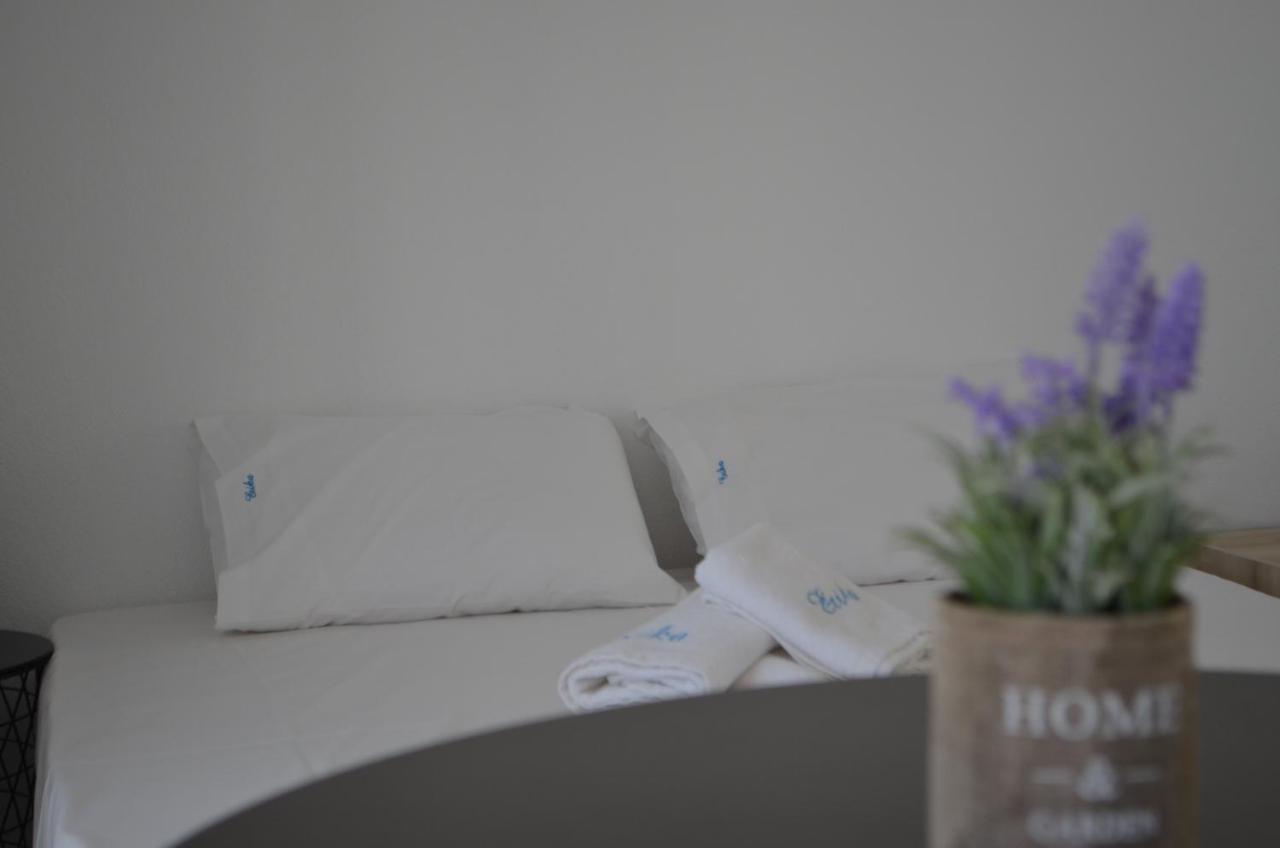 Erika Boutique Apartments Nikíti Kültér fotó